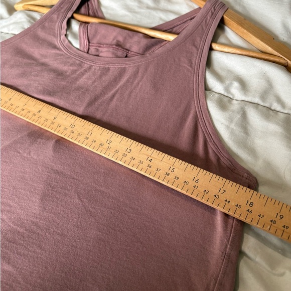 Lululemon love tank size 8 pleated back red dust - Picture 6 of 9